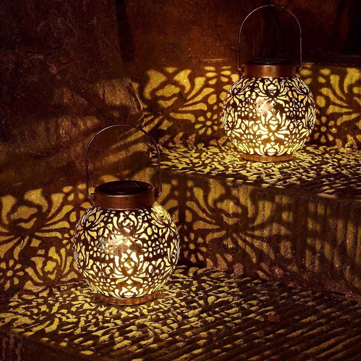 Solar Metal Lantern Outdoor Garden Decor Light-4