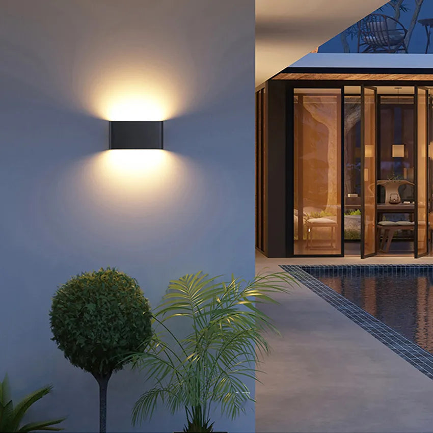 Elegant LED Outdoor Waterproof Wall Light - Stylish Porch Lighting Fixture-2