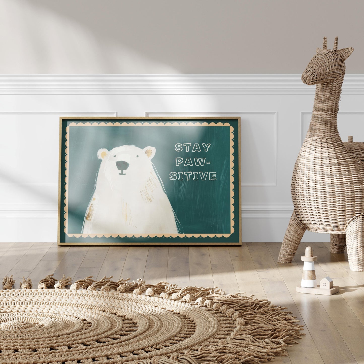 Poster Kinderzimmer Bär · Bear With Me Wortspiel · Lustiges Tierposter mit Spruch · Coole Wanddeko für Kinderzimmer · Dekoprint ohne Rahmen-4