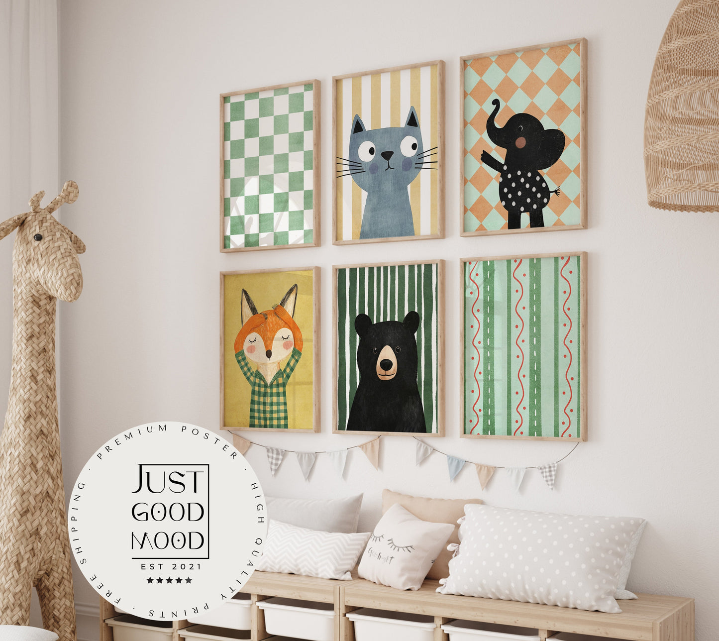 Poster Kinderzimmer Bär · Elefant · Fuchs · Katze · Geschenkidee für Kinder · Grün & Gelb · Waldtiere & Safari · Deko Print ohne Rahmen-1