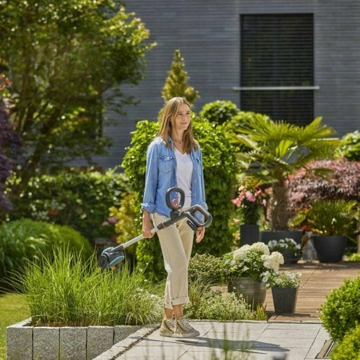 Jet Wash Gardena ### Input: 
Gardena Tijeras de podar Comfort B/S-M

### Output: 
Comfort B/S-M-9