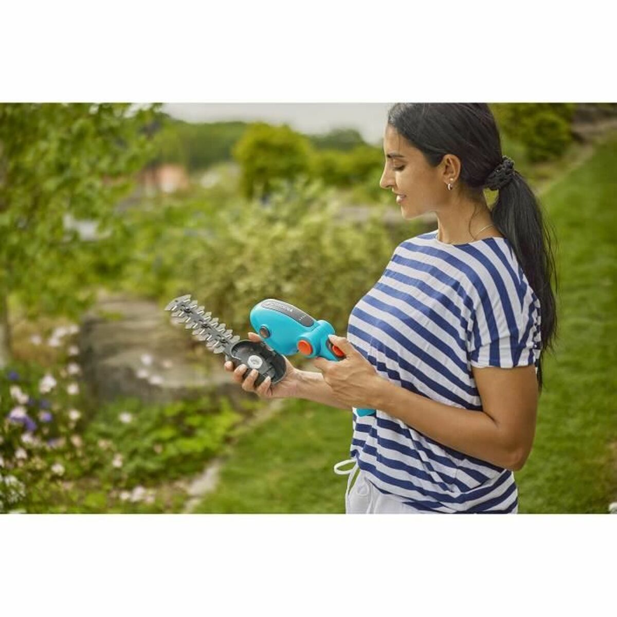 Hedge trimmer Gardena 3.6 V-2