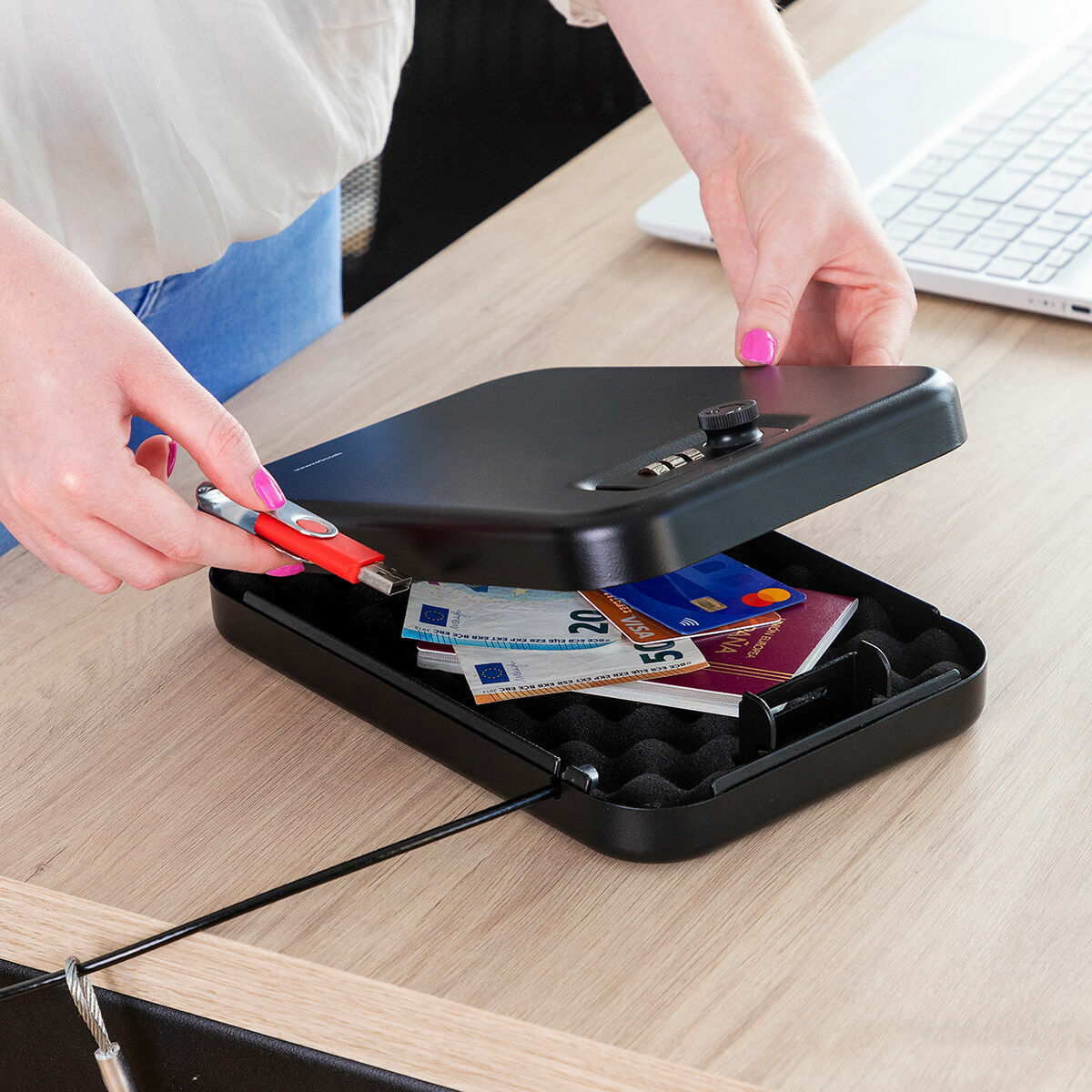 Portable Safe Box with Security Cable Prisaven InnovaGoods-6