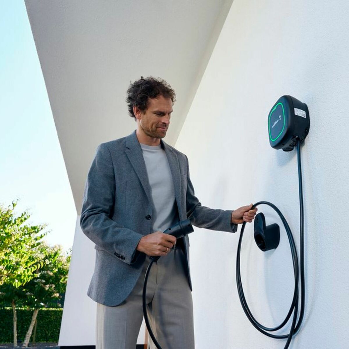 Power Plug Wallbox-3