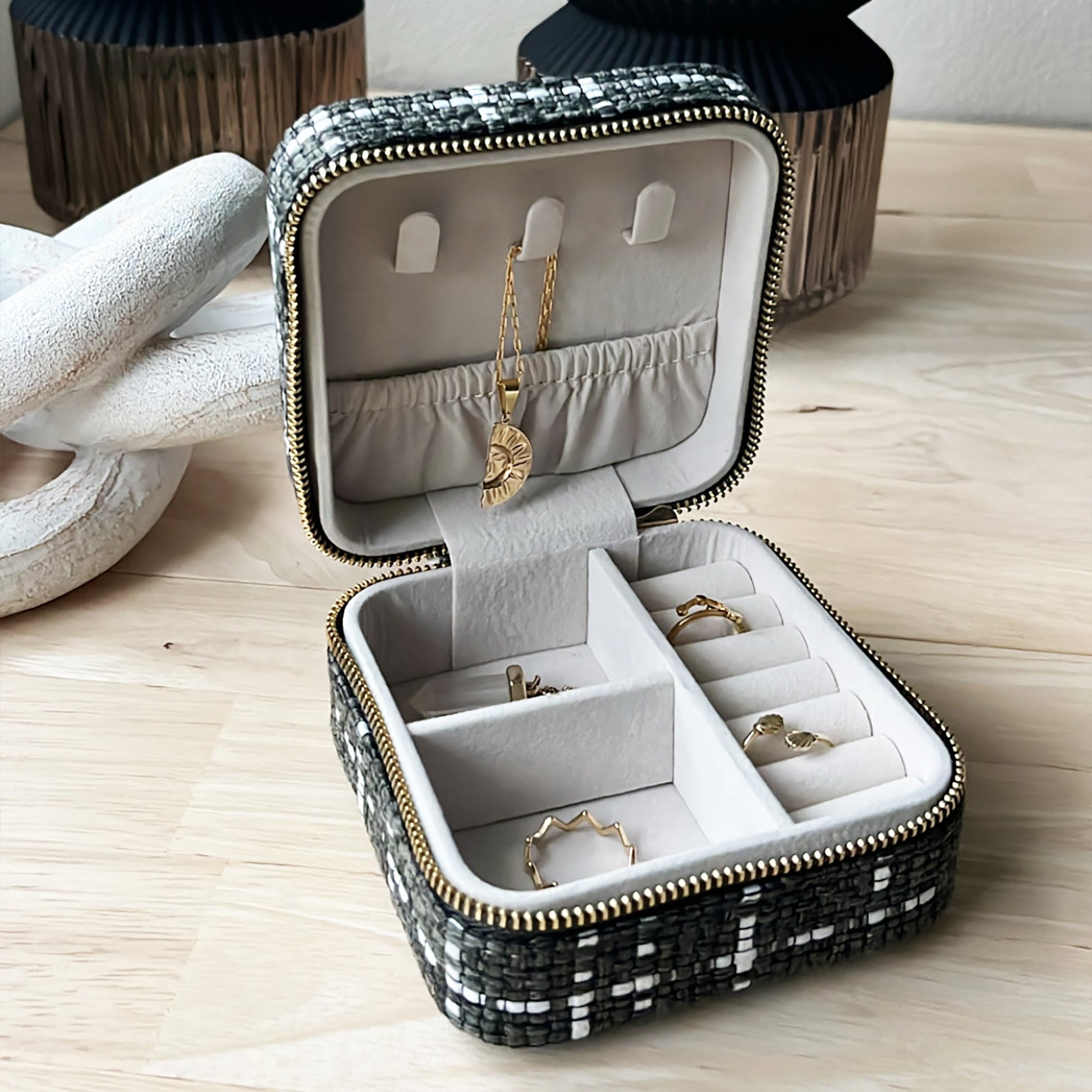 Small Tweed Jewellery Box-Khaki-3