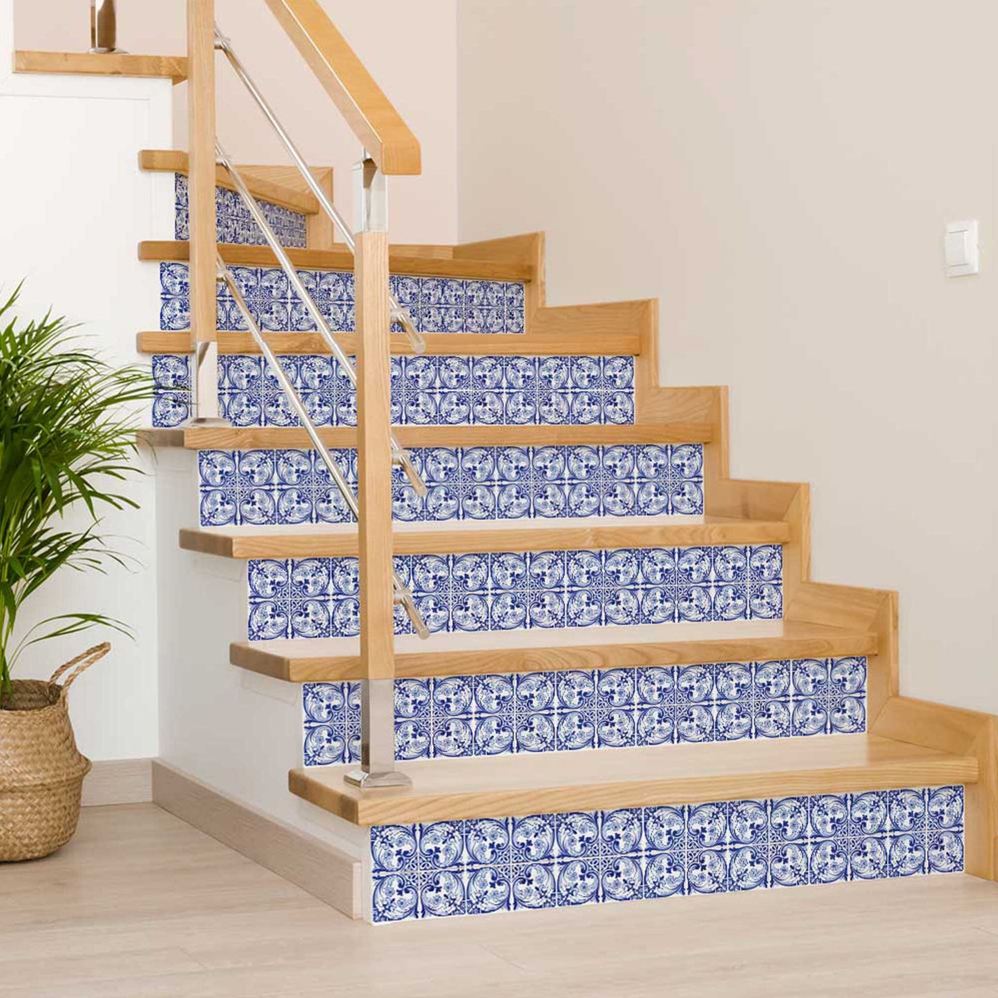 Blue and White beautiful backsplash Spanish for bathroom design Tiles Model - H13-3