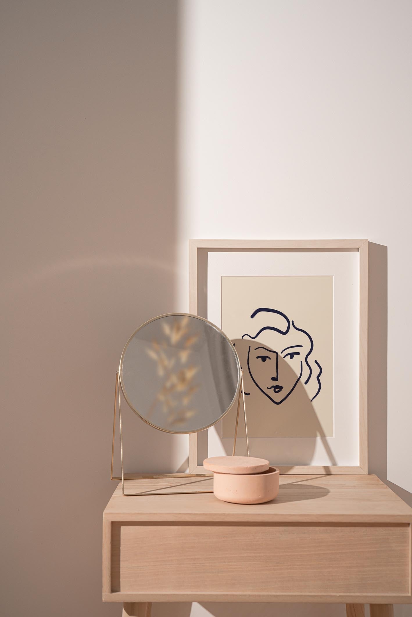Matisse Woman Drawing-2