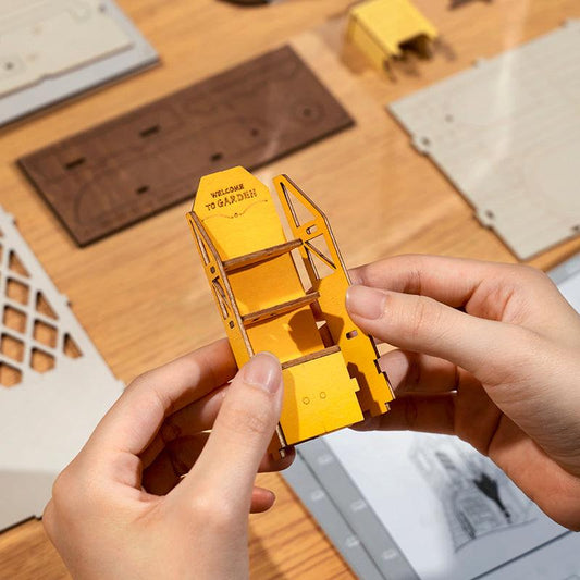 Robotime Rolife Garden House-0