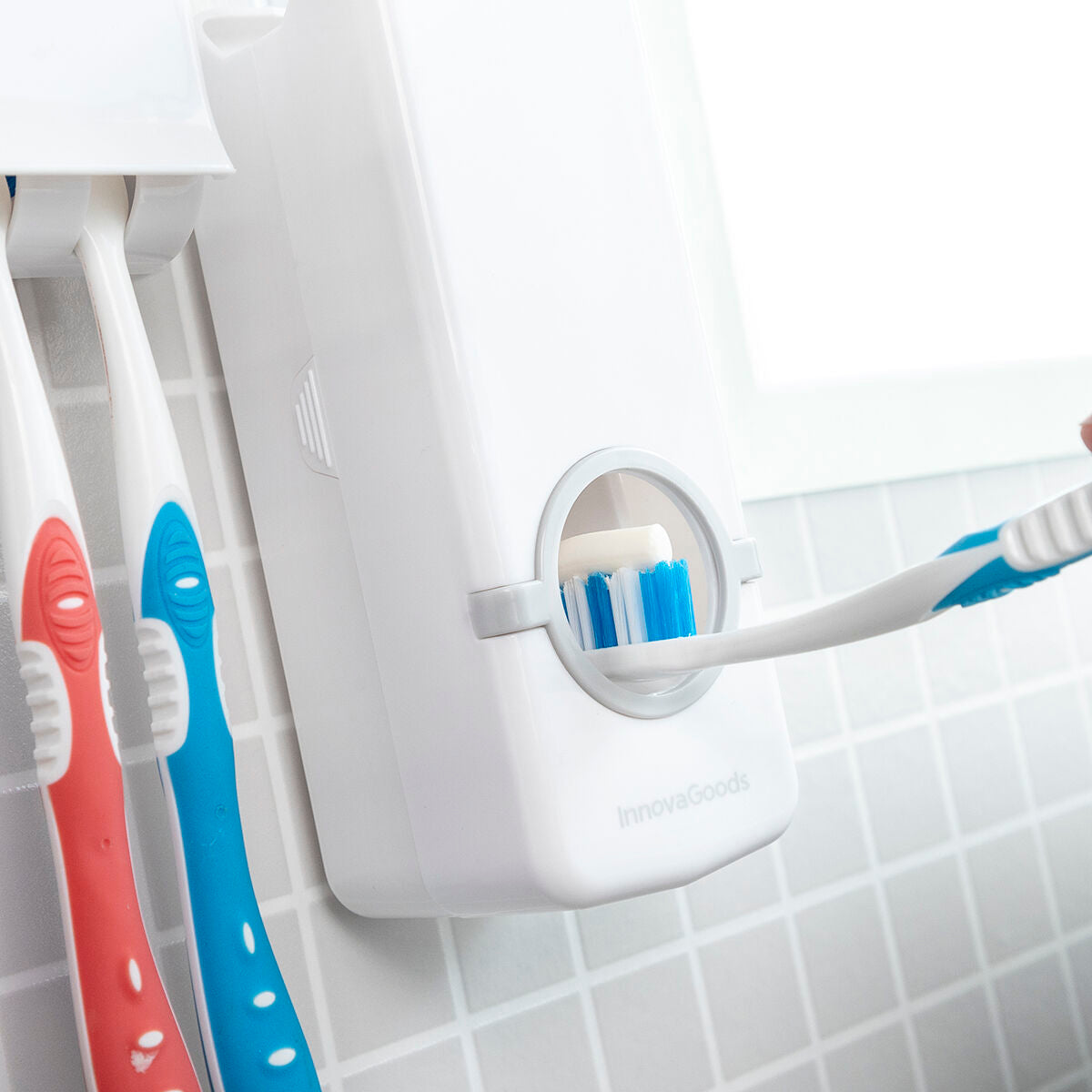 Toothpaste Dispenser and Holder Diseeth InnovaGoods-9