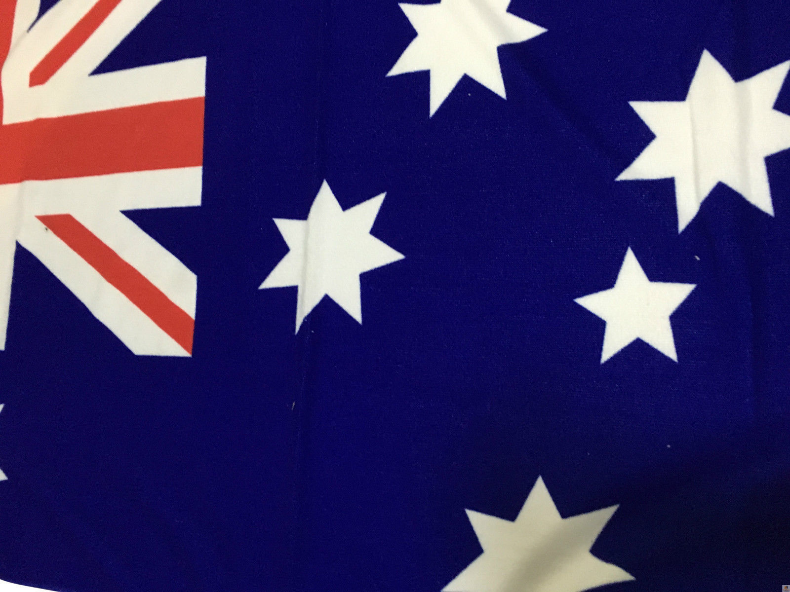 NNEDSZ AUSTRALIA FLAG BEACH TOWEL Souvenir Australian Day 150cm x 75cm-2