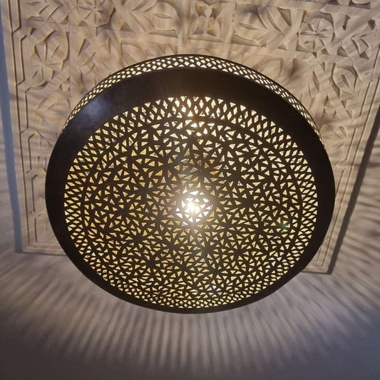 Lustre Tlat