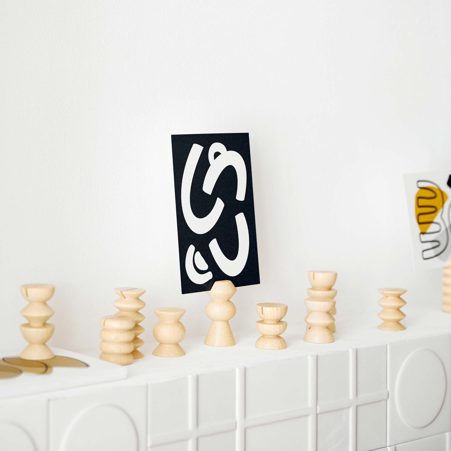 Totem Family - 10 Picture / Postcard Stands-3