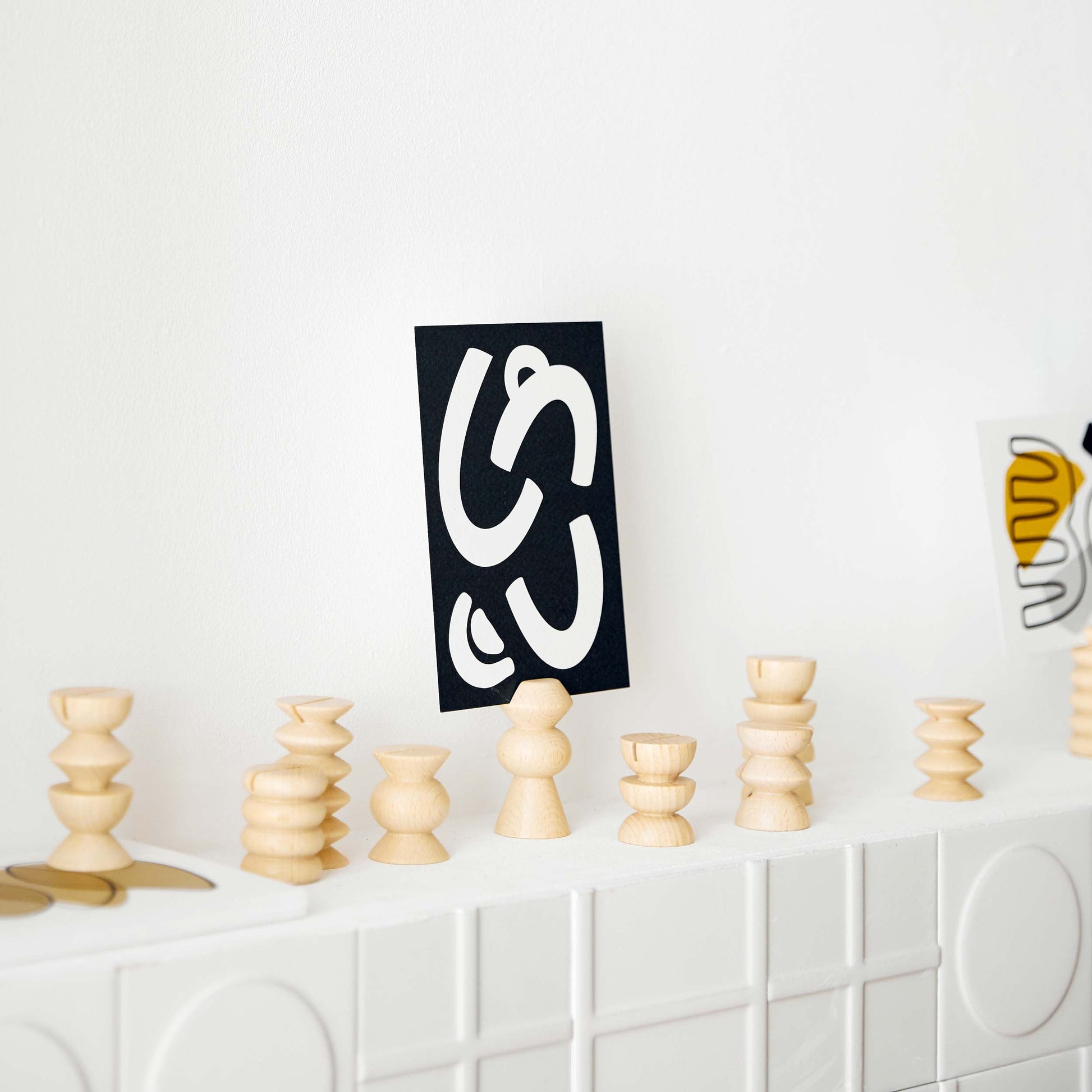 Totem Family - 10 Picture / Postcard Stands-3